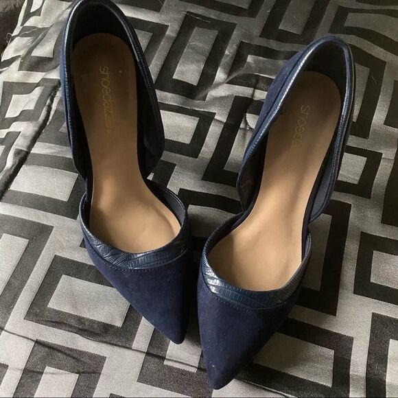 Shoedazzle suede navy blue pointy heel - Picture 1 of 11